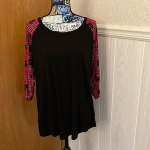 Torrid T-Shirt with Skull Plaid Sleeves
